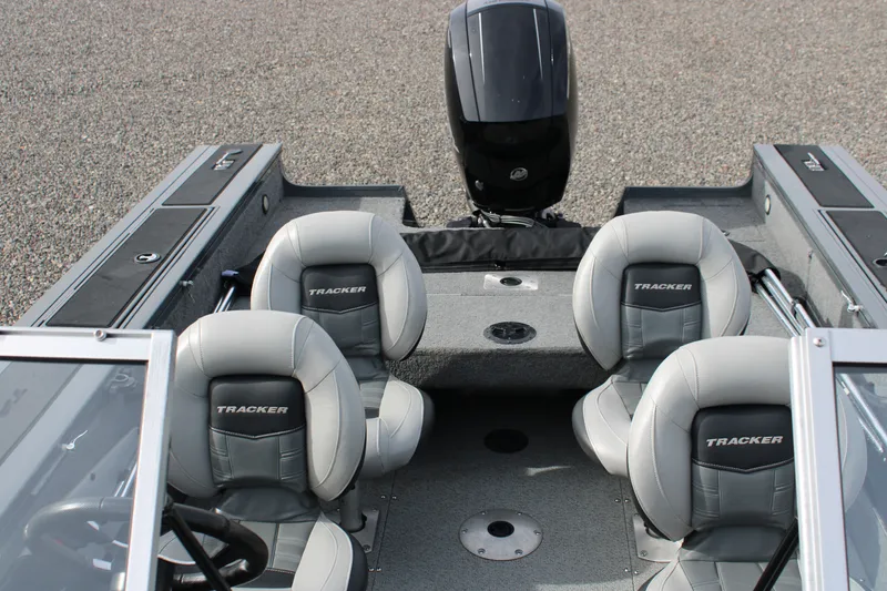 Slide: The Image of Tracker Targa V-18 Combo 2018 - 10