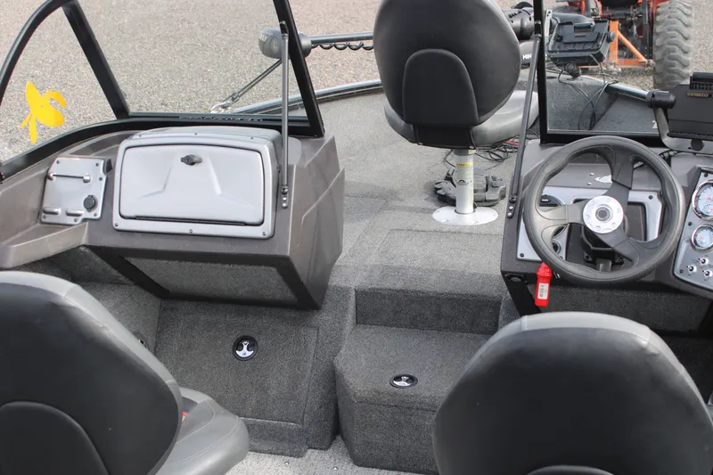 Slide: The Image of Tracker Pro Guide 175 Combo 2023 - 10