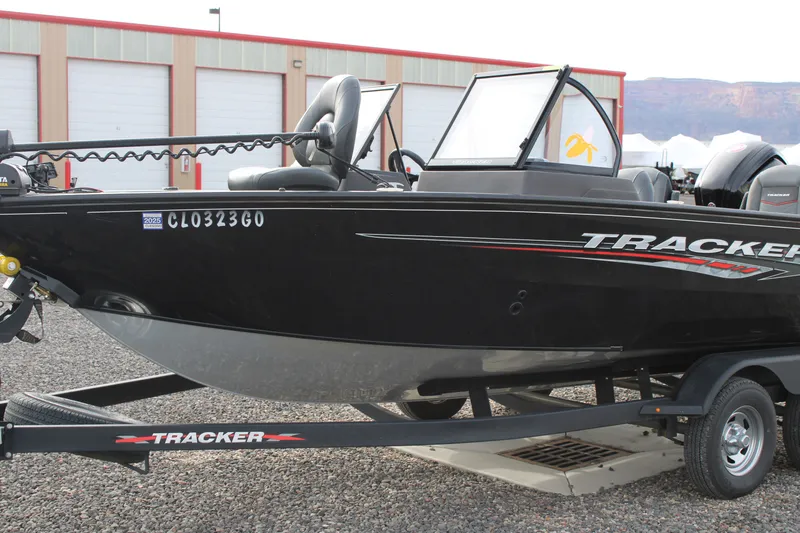 Slide: The Image of Tracker Pro Guide 175 Combo 2023 - 3