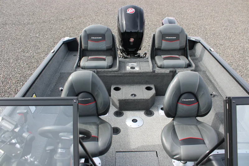 Slide: The Image of Tracker Pro Guide 175 Combo 2023 - 8