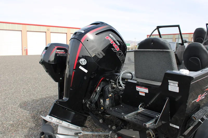 Slide: The Image of Tracker Pro Guide 175 Combo 2023 - 9