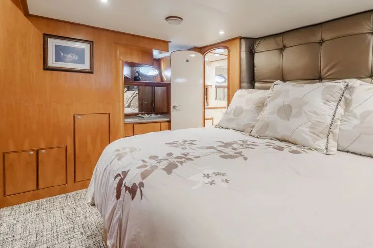 Slide: The Image of 2002 Mikelson 70 Sportfisher - Image 24 - 24