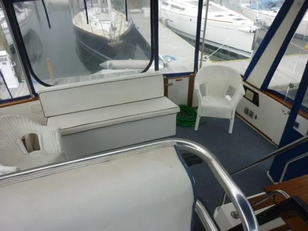 Slide: The Image of Sea Ray 410 Aft Cabin 1988 - 10
