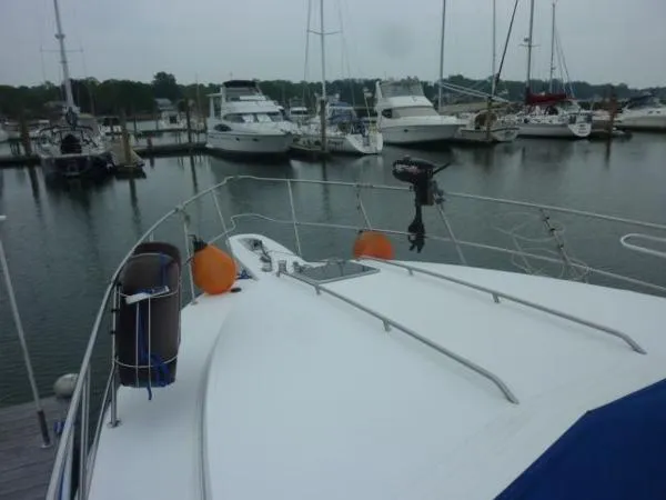 Slide: The Image of Sea Ray 410 Aft Cabin 1988 - 3