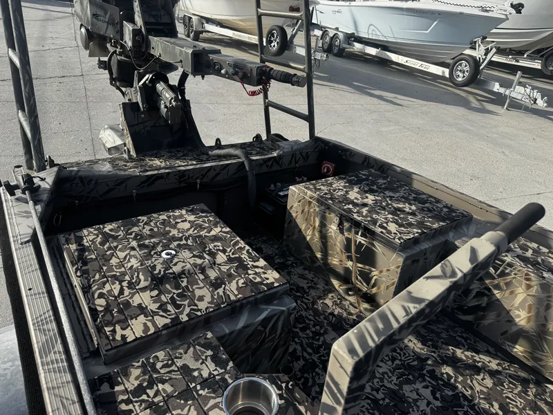 Slide: The Image of Gator Trax 18x52 2006 - 5