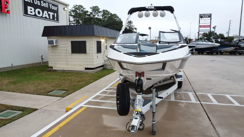 Slide: The Image of Axis T23 2020 - 8