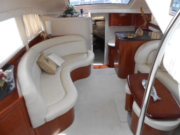 Slide: The Image of Sea Ray 390 Motor Yacht 2004 - 4