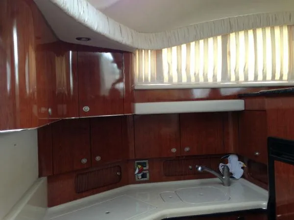 Slide: The Image of Sea Ray 390 Motor Yacht 2004 - 8