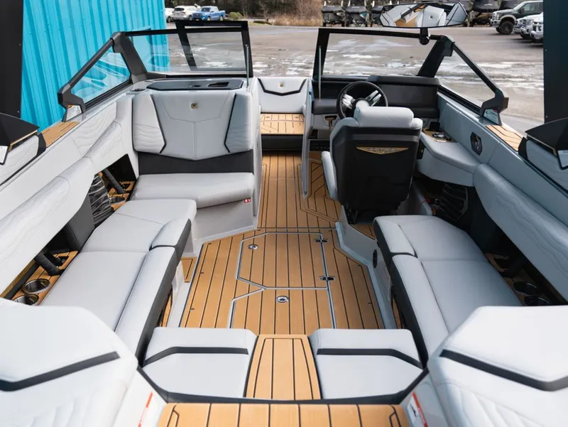 Slide: The Image of Nautique Super Air Nautique G23 2026 - 3