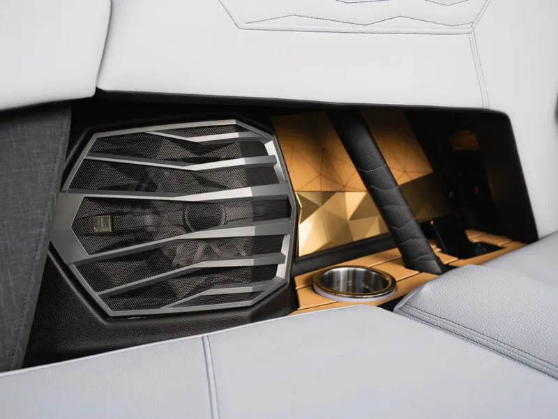 Slide: The Image of Nautique Super Air Nautique G23 2026 - 5