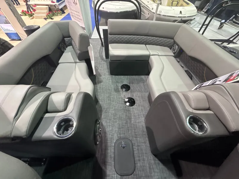 Slide: The Image of San Pan 2500ULW 2026 - 10