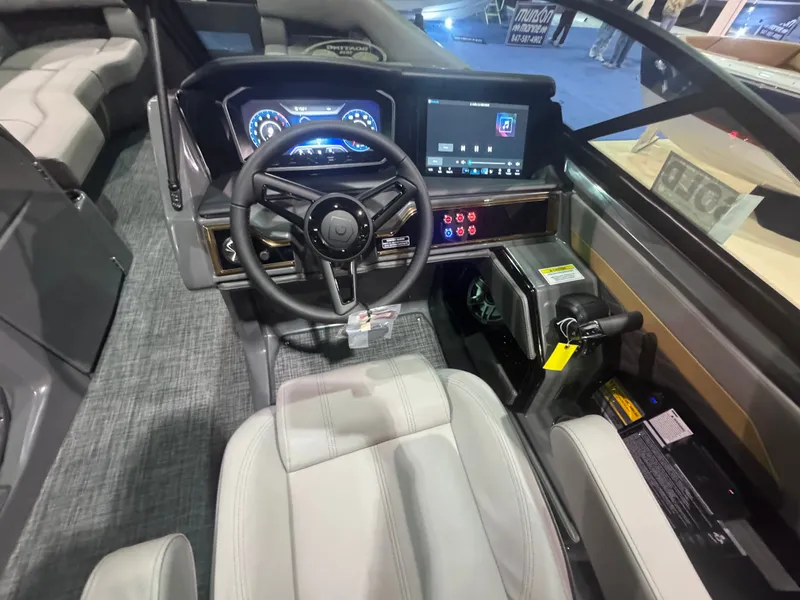 Slide: The Image of San Pan 2500ULW 2026 - 5