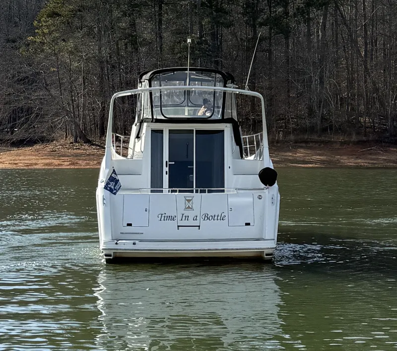 Slide: The Image of Carver 36 Mariner 2005 - 3