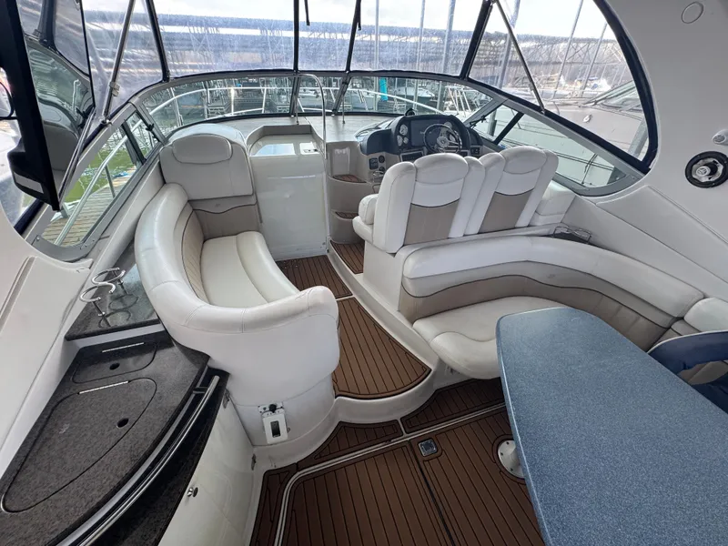 Slide: The Image of Four Winns 348 Vista 2006 - 20