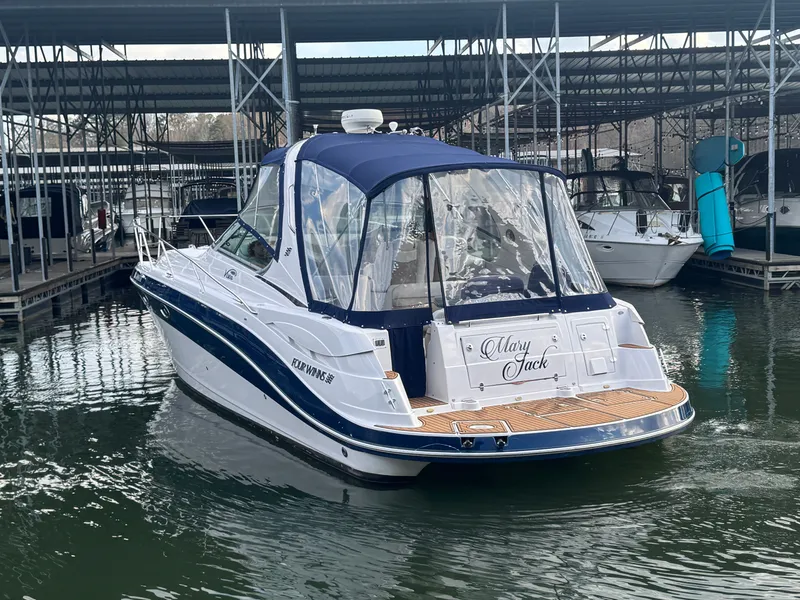 Slide: The Image of Four Winns 348 Vista 2006 - 9