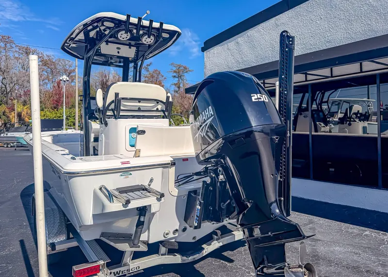 Slide: The Image of Tidewater 2410 Bay Max 2024 - 4