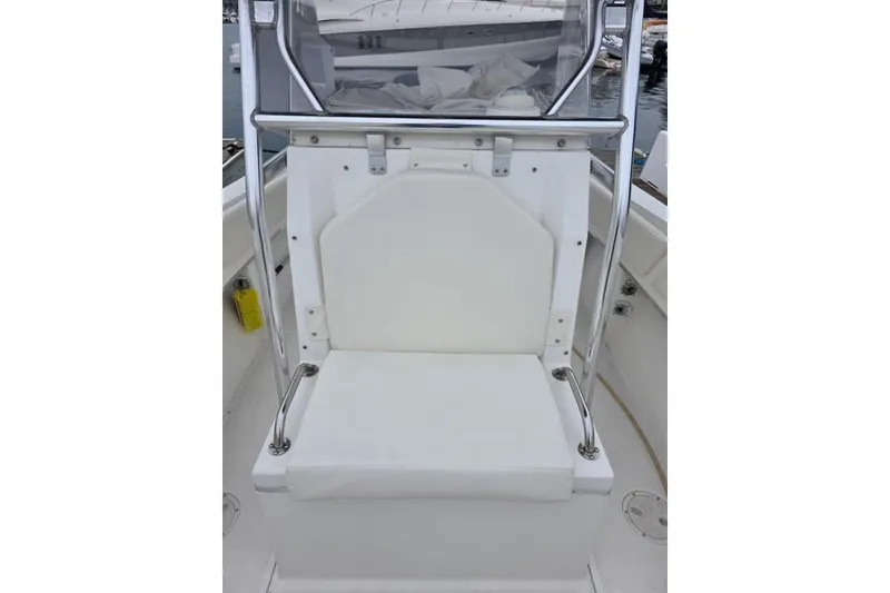 Slide: The Image of 2004 Fountain 31 Tournament Edition boat seat with stainless steel frame. - 27
