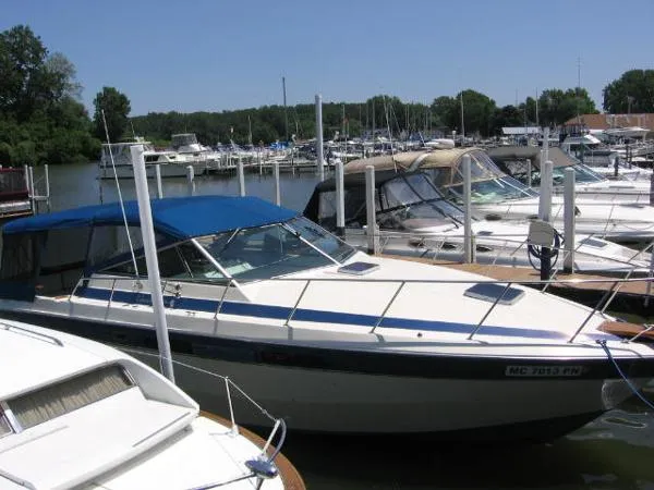 Slide: The Image of Chris-Craft 336 Commander 1985 - 1