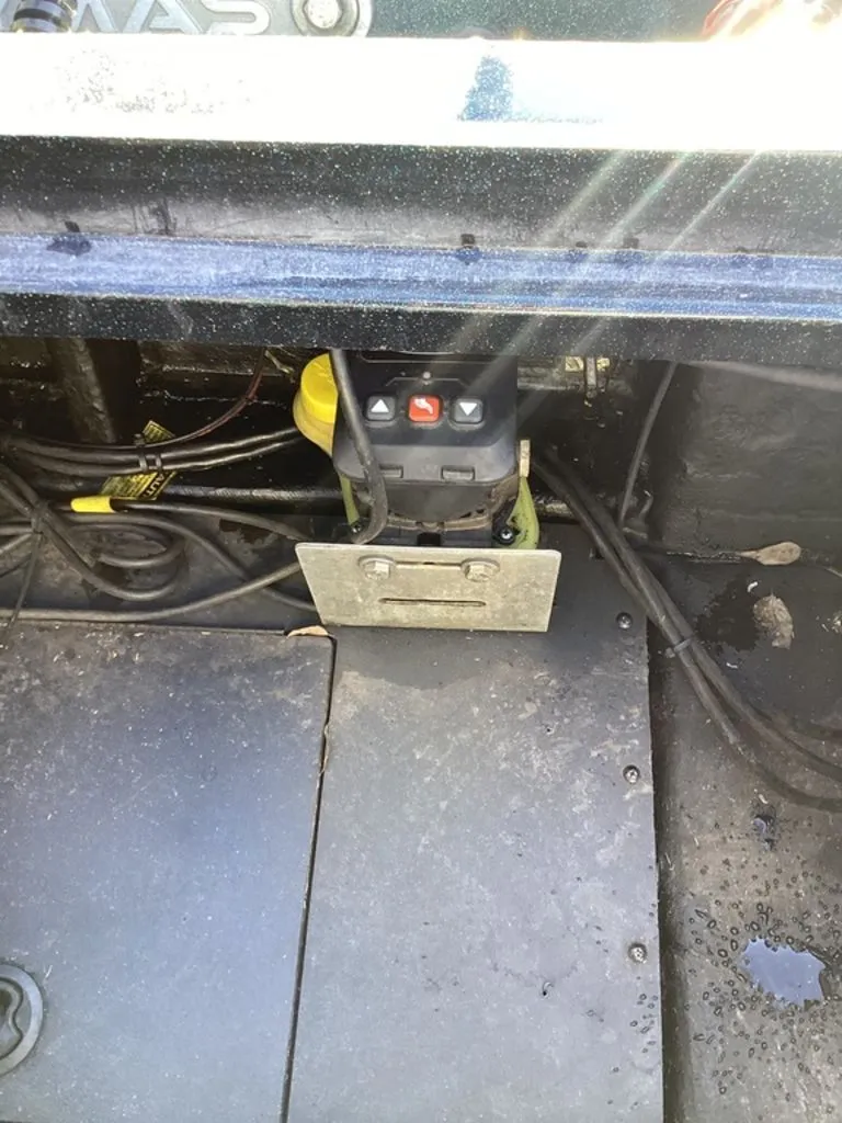 Slide: The Image of Caymas CX 21 PRO 2020 - 19