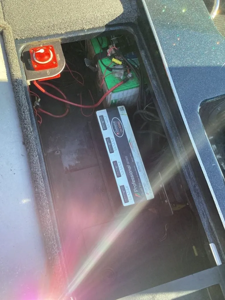 Slide: The Image of Caymas CX 21 PRO 2020 - 20