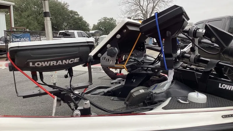 Slide: The Image of Triton 21XS 2014 - 15