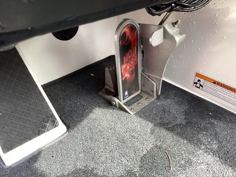 Slide: The Image of Triton 21XS 2014 - 21