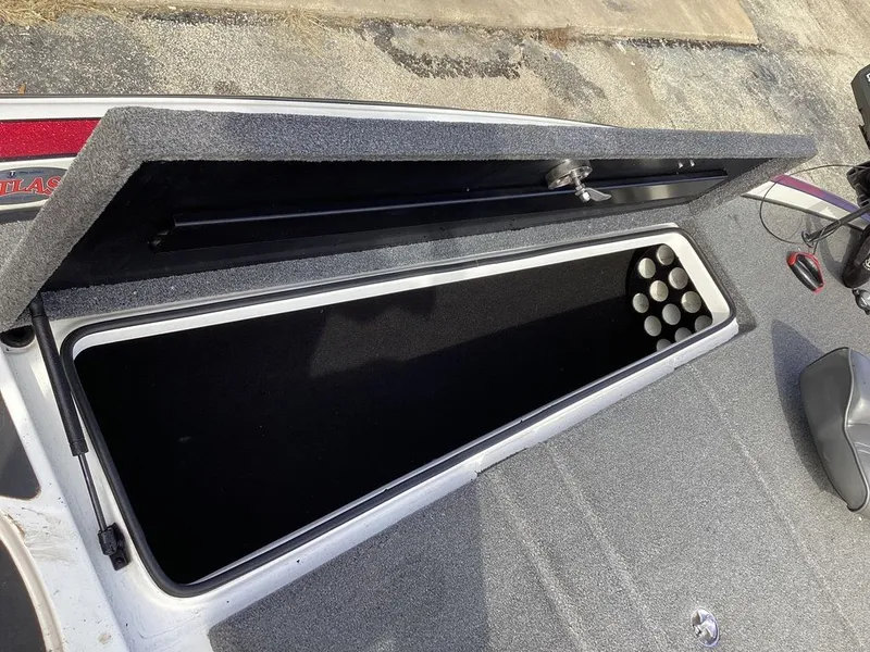 Slide: The Image of Triton 21XS 2014 - 30