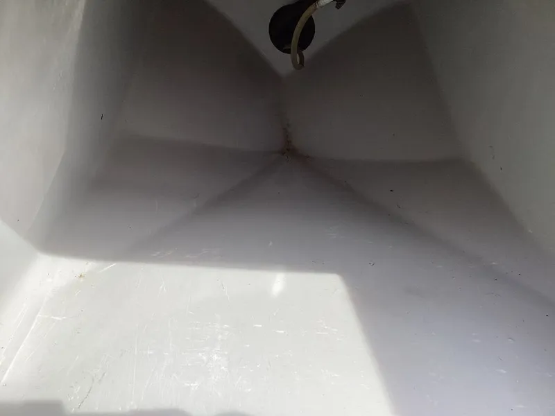 Slide: The Image of Triton 21XS 2014 - 34