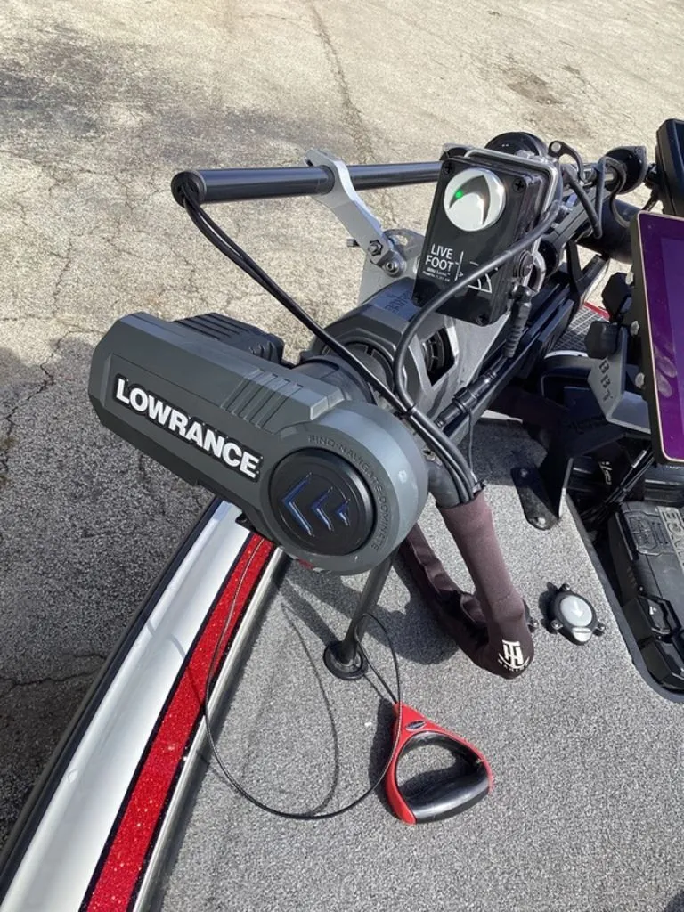 Slide: The Image of Triton 21XS 2014 - 40