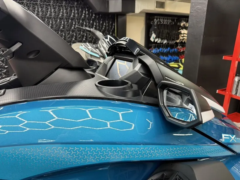 Slide: The Image of Yamaha FX Cruiser SVHO® 2026 - 14