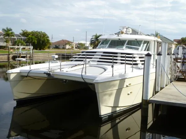 Slide: The Image of Manta 44 PowerCat 2006 - 2