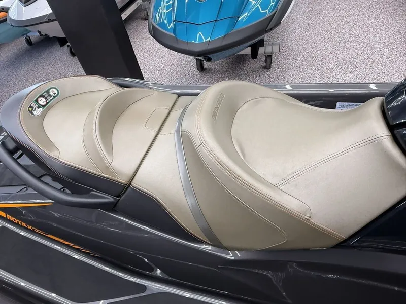 Slide: The Image of Sea-Doo GTX 300 iBR with Audio 2022 - 6