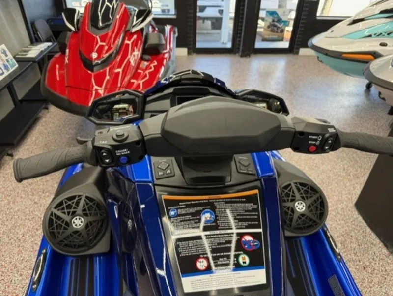 Slide: The Image of Yamaha VX® Limited 2026 - 13