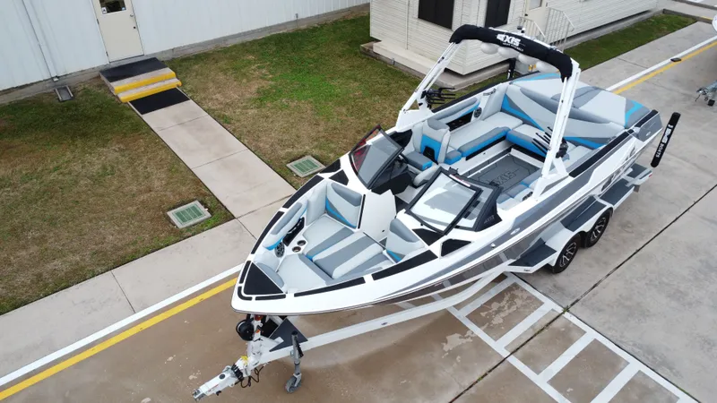 Slide: The Image of Axis T23 2020 - 10