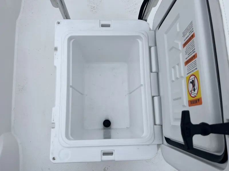 Slide: The Image of RAZORFISH RZ15 2022 - 17