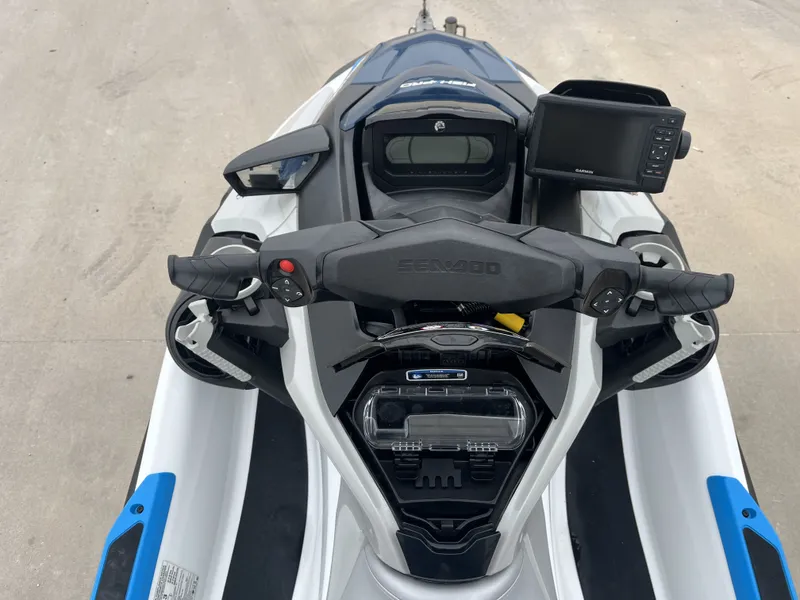 Slide: The Image of Sea-Doo FISH PRO 2021 - 12