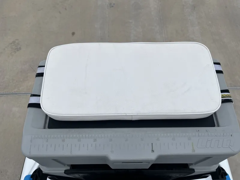 Slide: The Image of Sea-Doo FISH PRO 2021 - 16