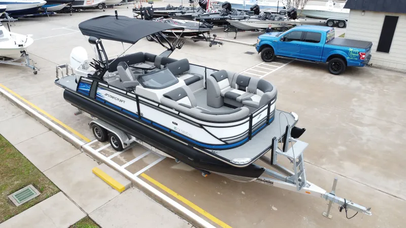 Slide: The Image of Starcraft MX23Q 2021 - 17