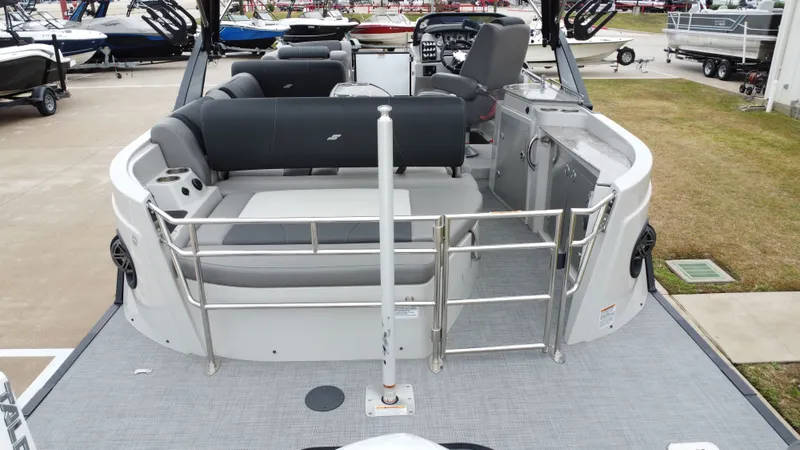 Slide: The Image of Starcraft MX23Q 2021 - 27