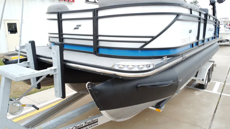 Slide: The Image of Starcraft MX23Q 2021 - 34