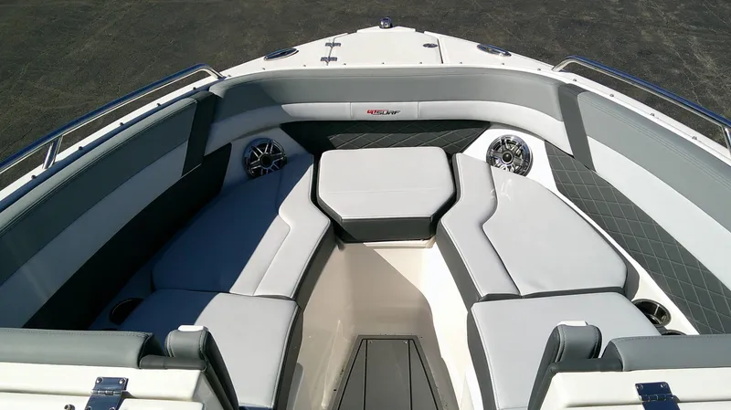 Slide: The Image of Chaparral GTS 6 2026 - 24