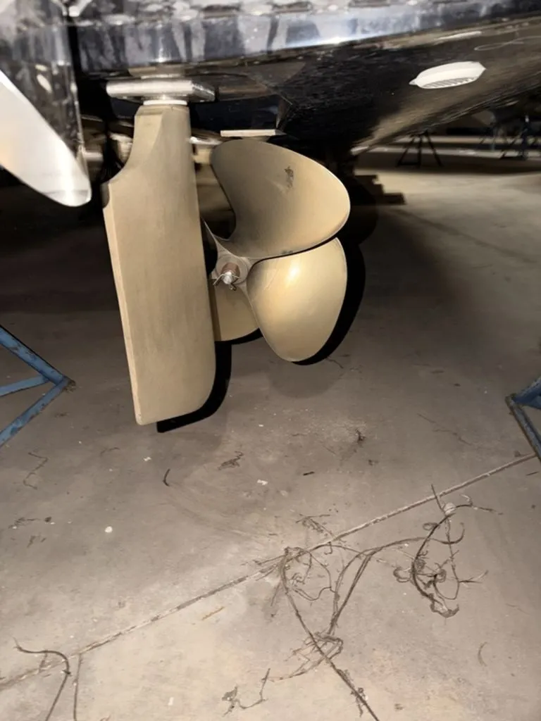 Slide: The Image of MasterCraft X22 2023 - 12