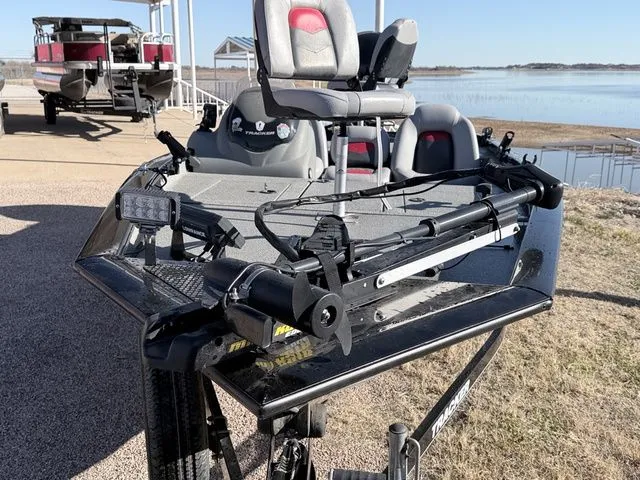 Slide: The Image of Tracker PRO 175 TXW 2016 - 3