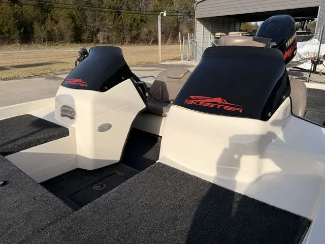 Slide: The Image of Skeeter ZX202 1999 - 11