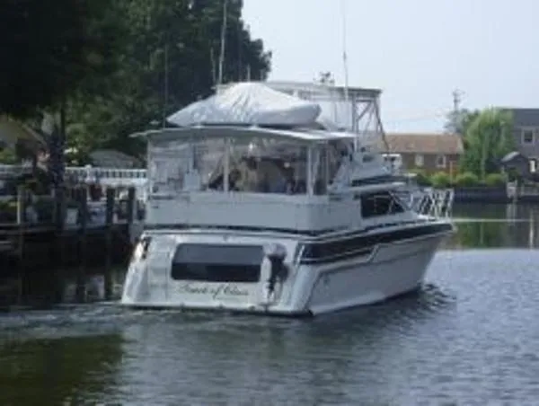 Slide: The Image of Wellcraft San Remo 43 1988 - 3