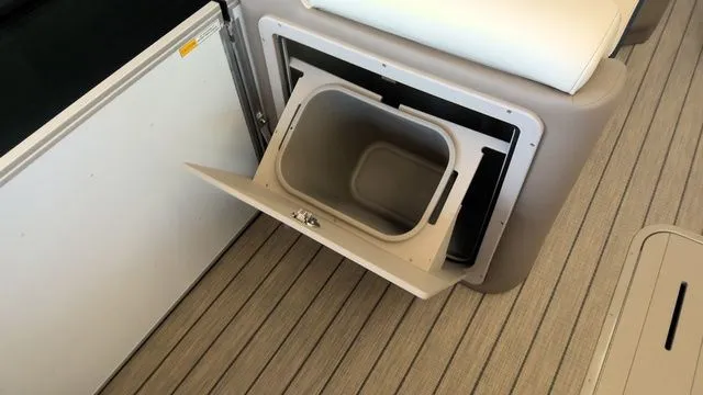 Slide: The Image of SunCatcher Select 322RC 2026 - 4