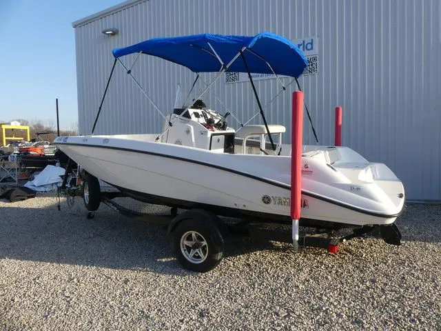 Slide: The Image of Yamaha 190 FSH 2018 - 3