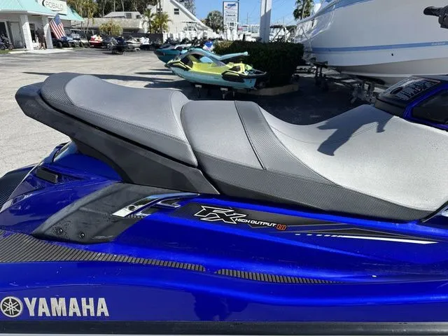 Slide: The Image of Yamaha FX HO 2014 - 10