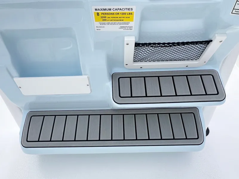 Slide: The Image of Tidewater 2110 Bay Max 2026 - 12