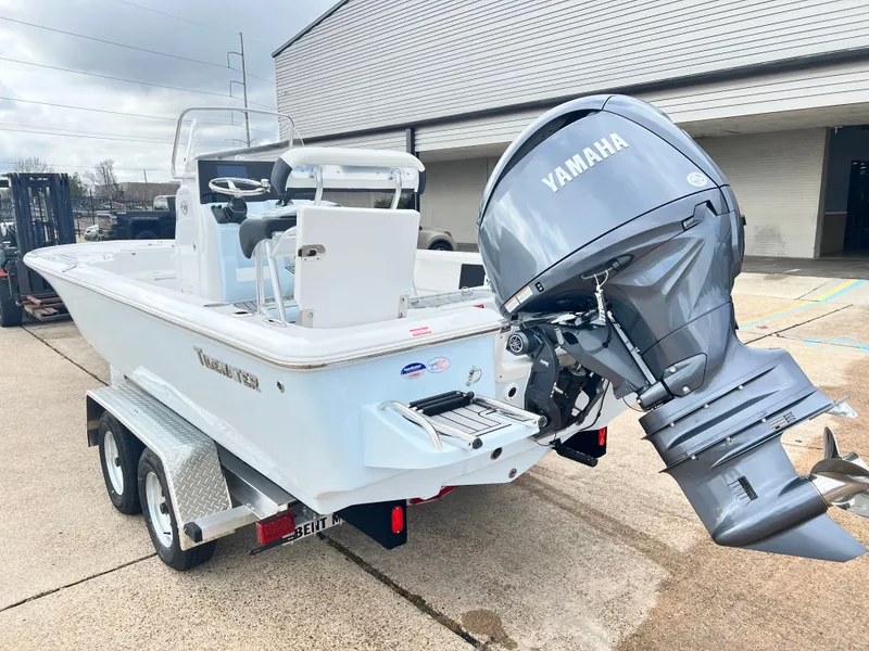 Slide: The Image of Tidewater 2110 Bay Max 2026 - 4